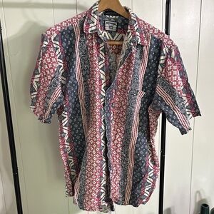 Lee Short-Sleeve Button-Down Shirt in Red, Navy & White Bandana Stripe